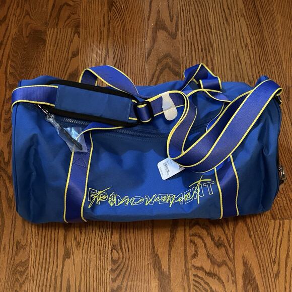 Free People Movement Good Sport Athletic Blue Duffle Bag New With Tags - Picture 14 of 14